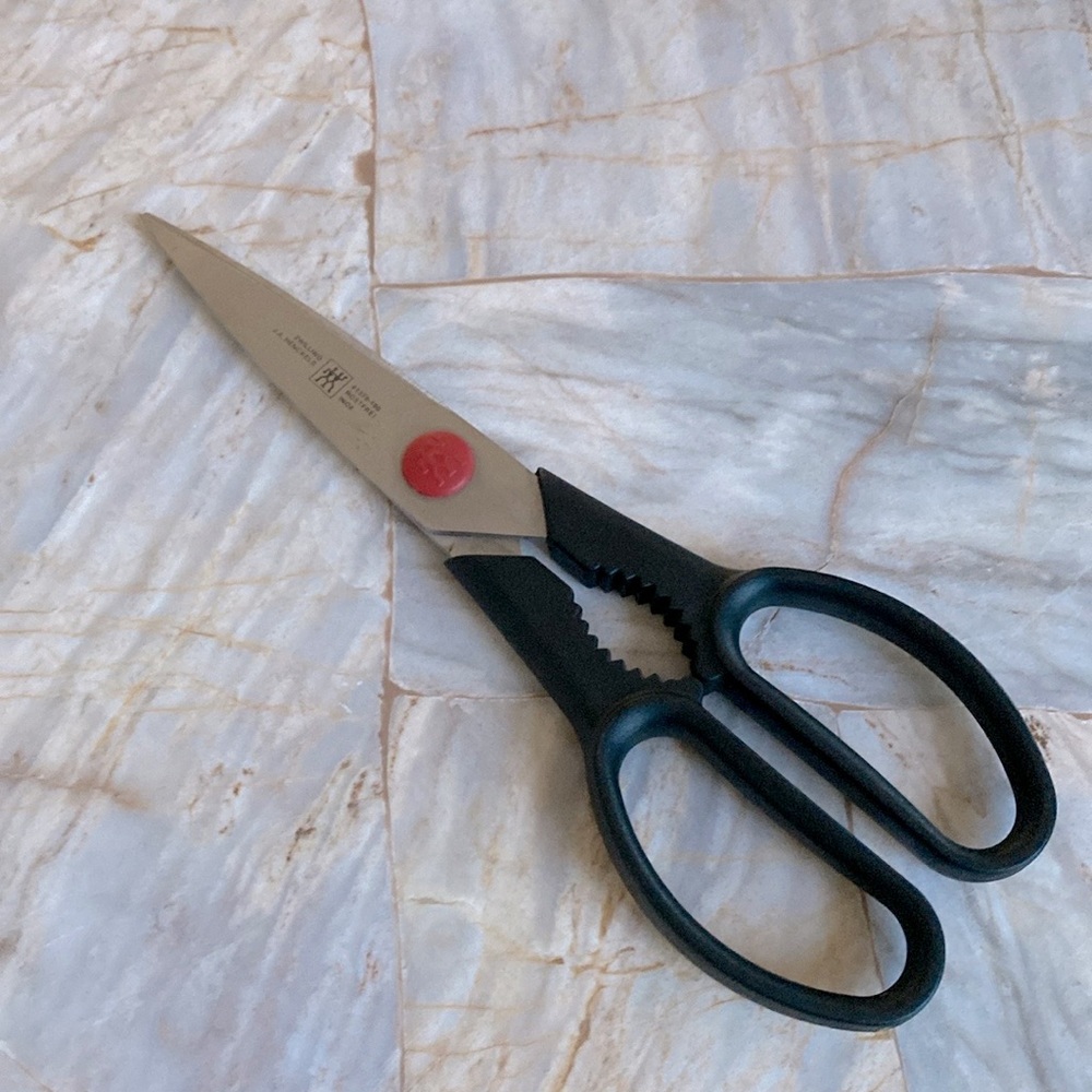 ZWILLING Scissors Kitchen Shears -‎ Black  41370-100